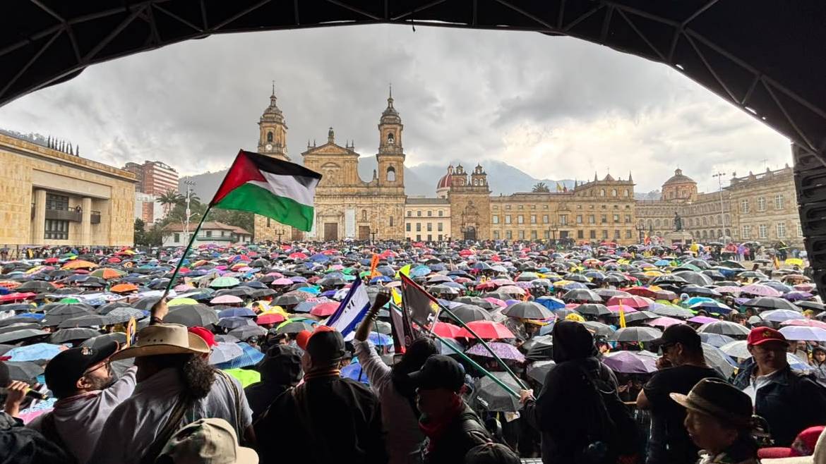 Colombia’s opposition takes to the street to protest De la Espriella – Colombia News