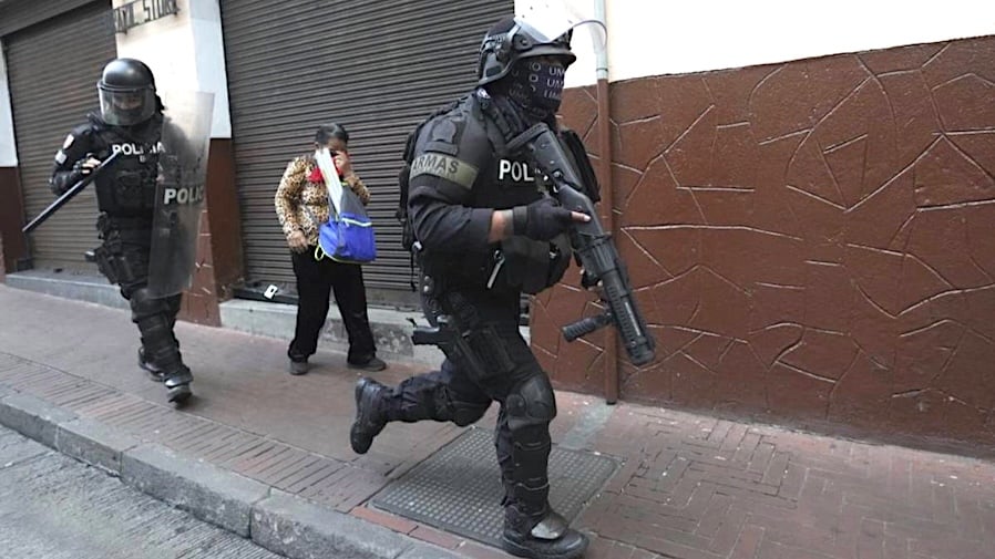 noboa-impone-el-cuarto-toque-de-queda-en-diversas-provincias-para-enfrentar-al-crimen